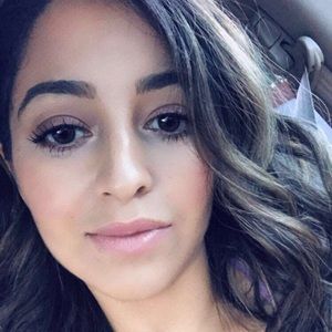 Meet your Posher, Lucy